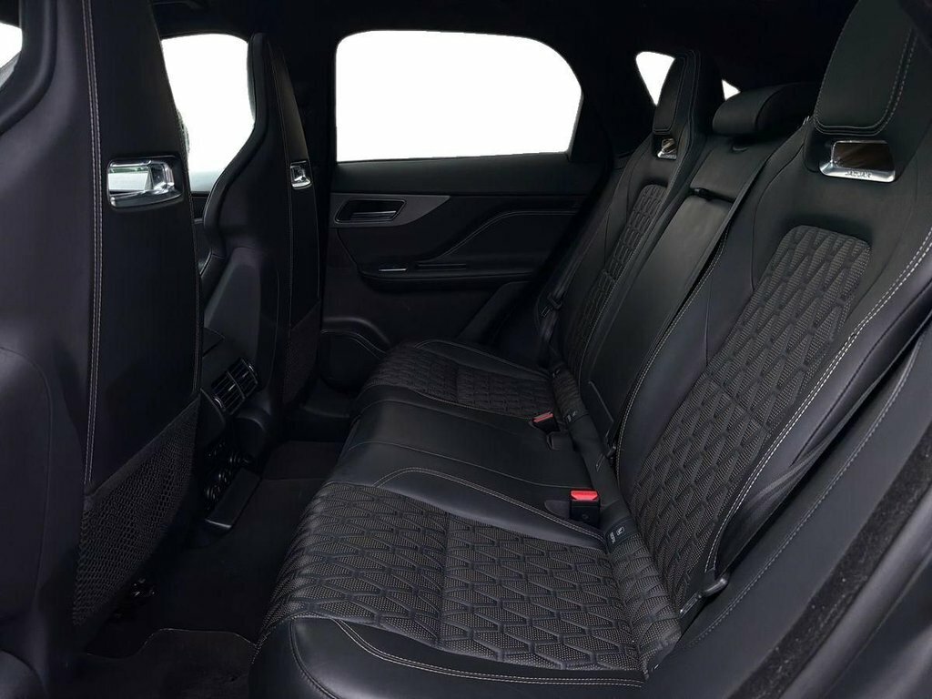 Jaguar F-Pace 5L Svr Black #4