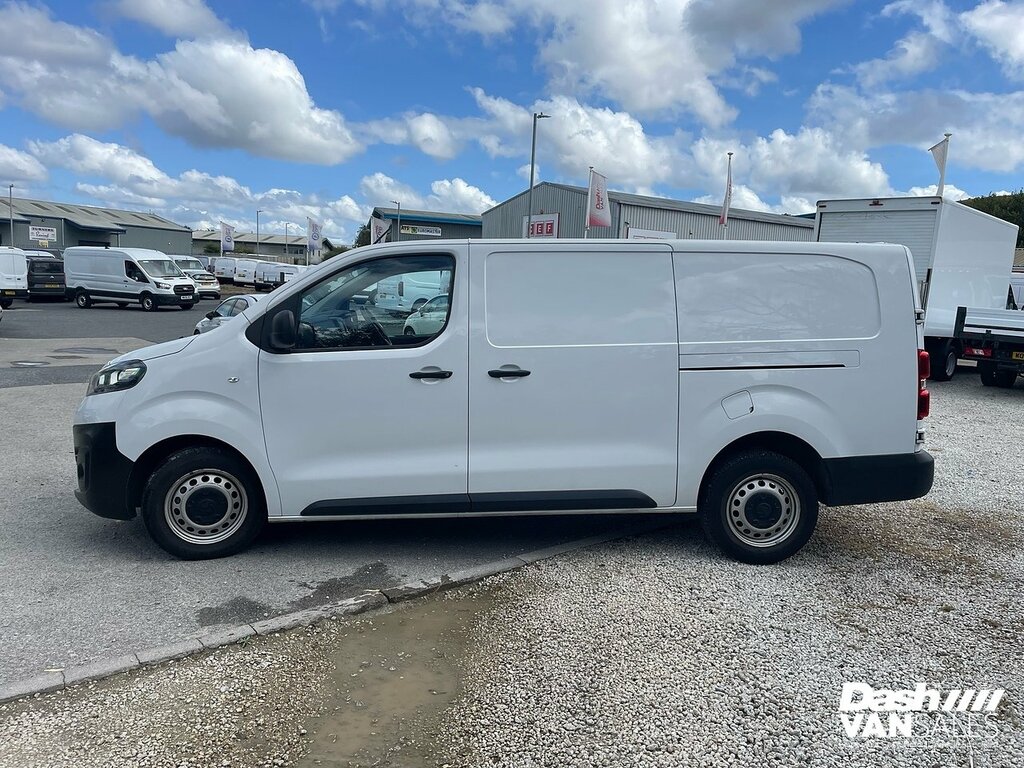 Vauxhall Vivaro Turbo D 2900 Prime DV23EHE White #4