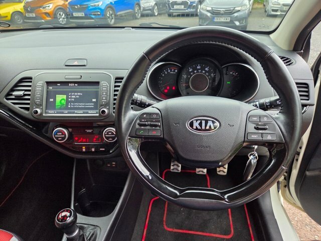 Kia Picanto 2016 1.25 Ecodynamics Chilli Hatchback White #4