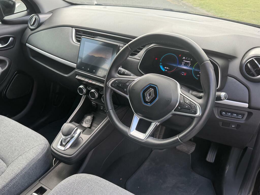 Renault Zoe R135 52Kwh Iconic I, Rapid Charge Black #6