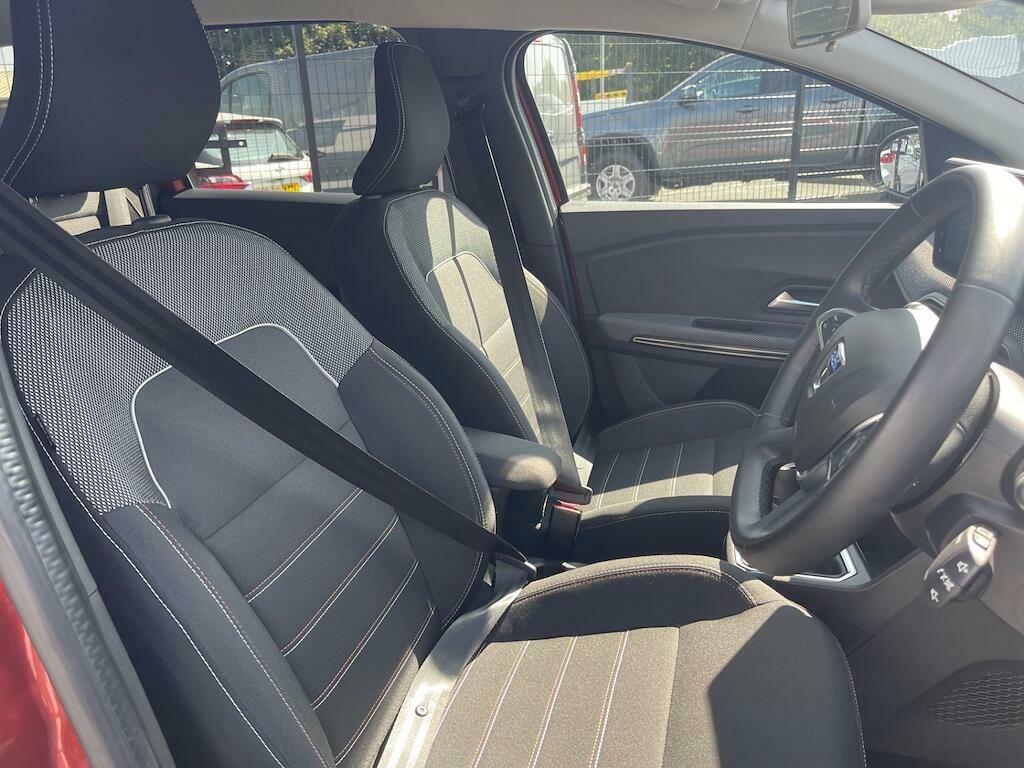 Dacia Jogger 1.0 Tce Extreme Se Euro 6 Ss AV23KNC Brown #6
