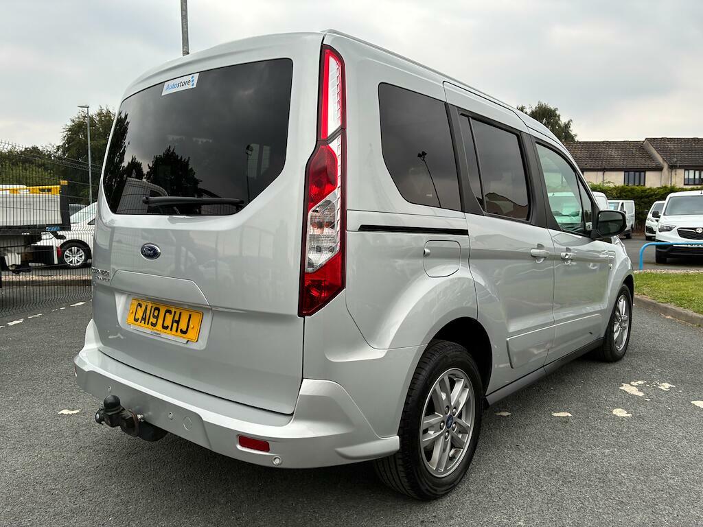 Ford Tourneo Connect Titanium CA19CHJ Silver #6