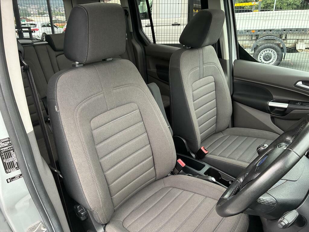 Ford Tourneo Connect Titanium CA19CHJ Silver #2