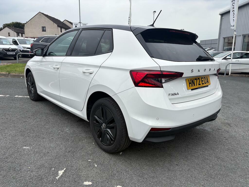 Skoda Fabia Colour Edition HN72EOA White #2