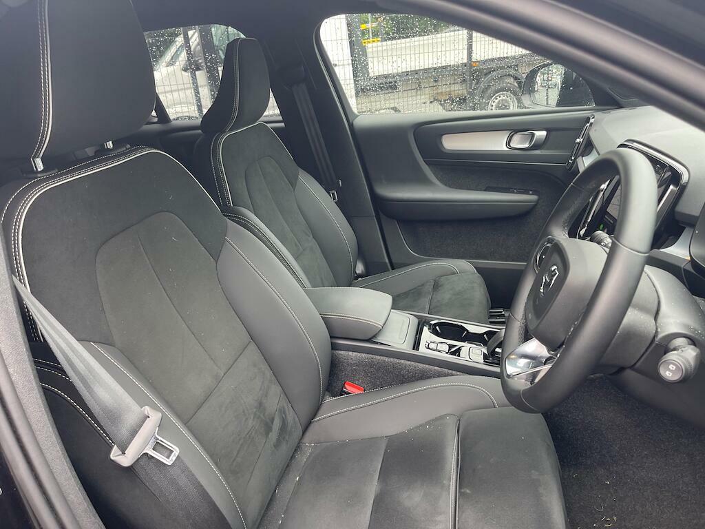 Volvo XC40 2.0 B4 Mhev Plus Black Edition Dct Euro 6 S R075NVT Black #6