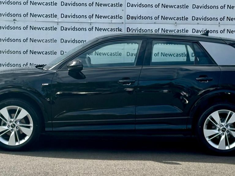 Audi Q2 1.5 Tfsi Cod 35 S Line Suv S Tronic Eur Black #5