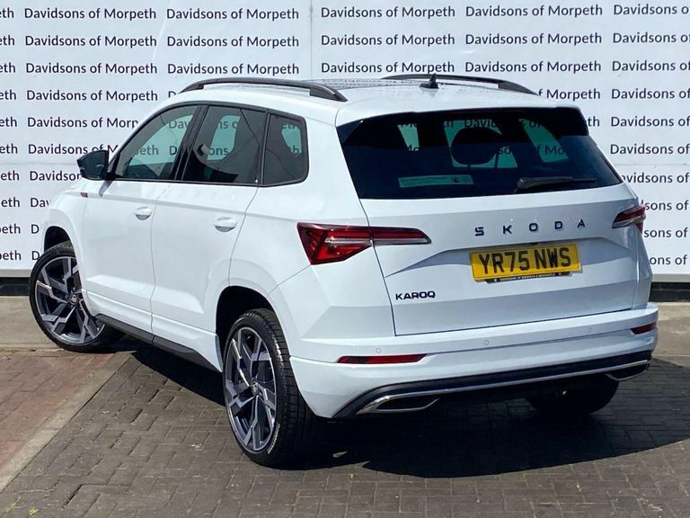 Skoda Karoq 1.5 Tsi Act Sportline Edition Suv Dsg E White #4