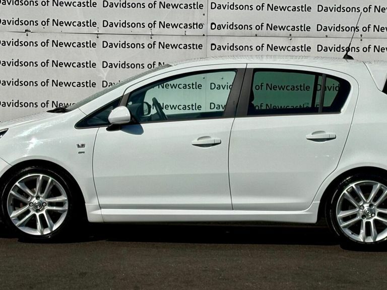 Vauxhall Corsa 1.4 16V Sri Euro 5 White #5