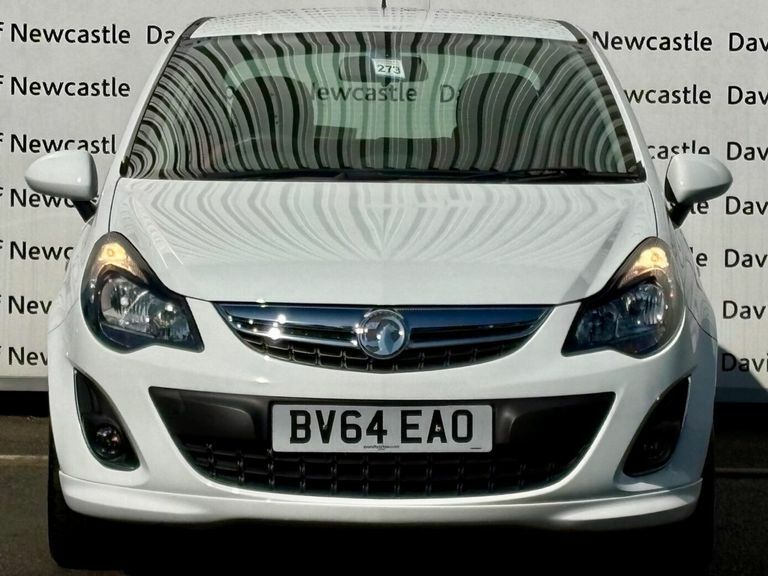 Vauxhall Corsa 1.4 16V Sri Euro 5 White #2