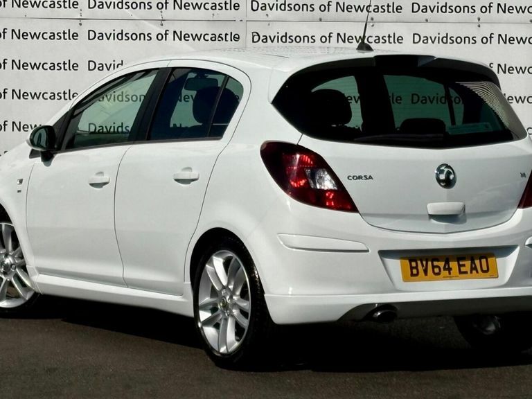 Vauxhall Corsa 1.4 16V Sri Euro 5 White #4