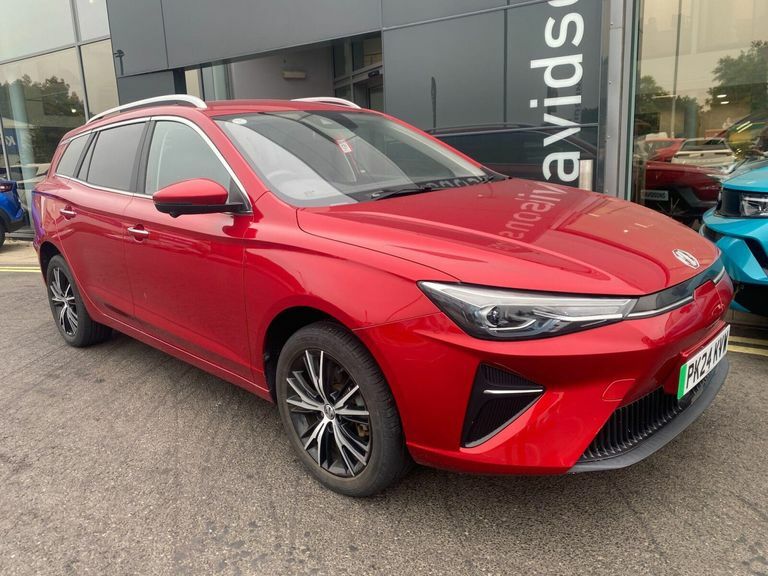MG MG5 61.1Kwh Trophy Long Range Estate Red