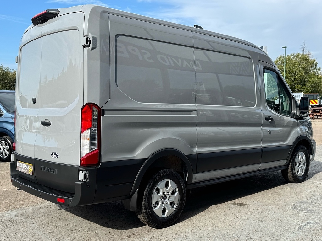 Ford Transit Custom 350 L2 H2 Limited 165Ps With Sat Nav, He Grey #2