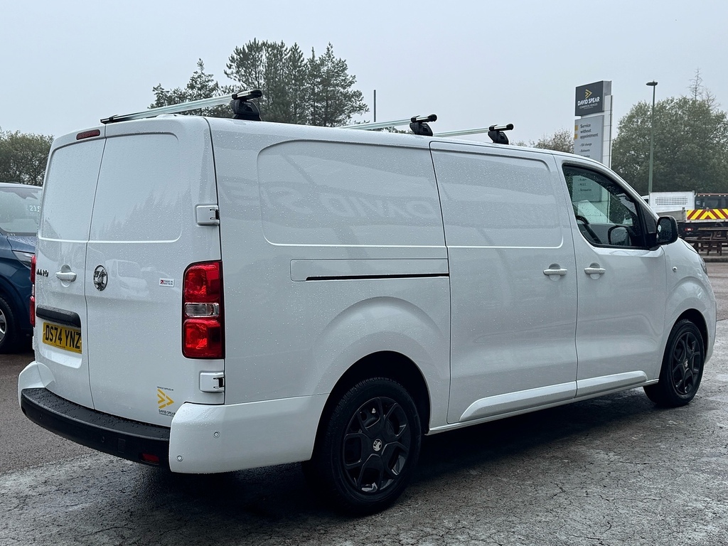 Vauxhall Vivaro Turbo D Pro Lwb 145Ps With Air Con, Sat Nav Reve DS74YNZ White #2