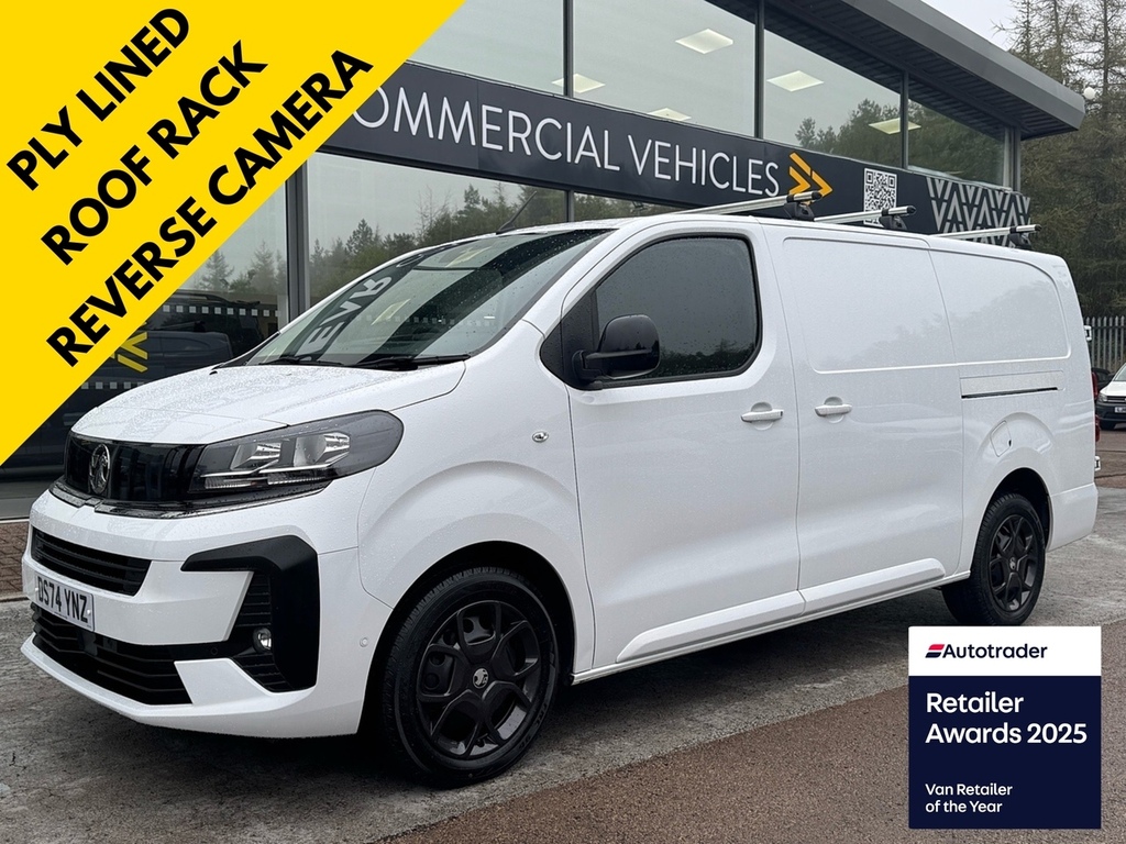 Vauxhall Vivaro Turbo D Pro Lwb 145Ps With Air Con, Sat Nav Reve White