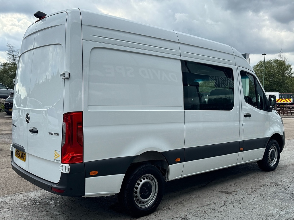 Mercedes-Benz Sprinter 315 Cdi Progressive L2 H2 Mwb 150Ps 6 Seat Crew Va KR24NXF White #2