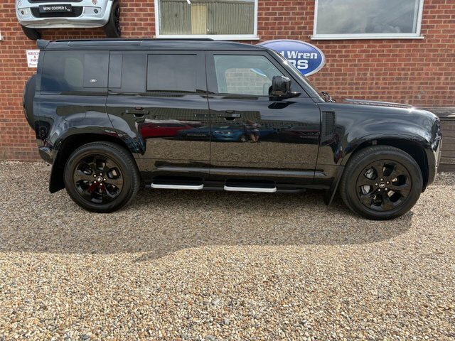 Land Rover Defender 110 3.0 D300 Mhev Se Black #2