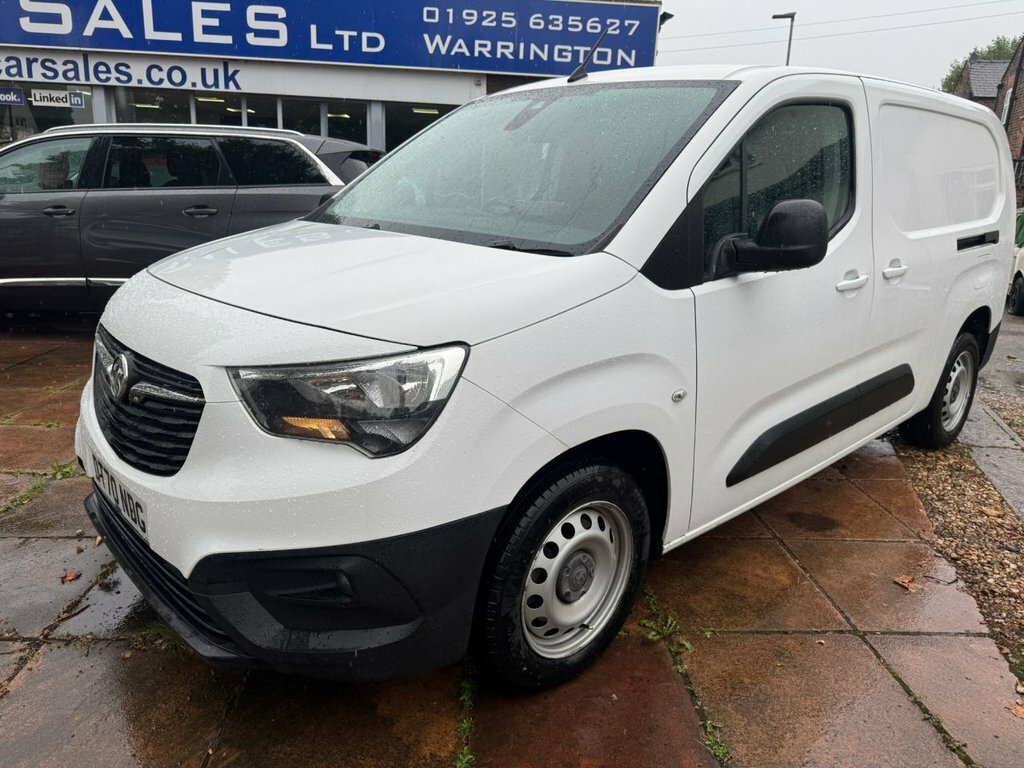 Vauxhall Combo 1.5L Edition White #2