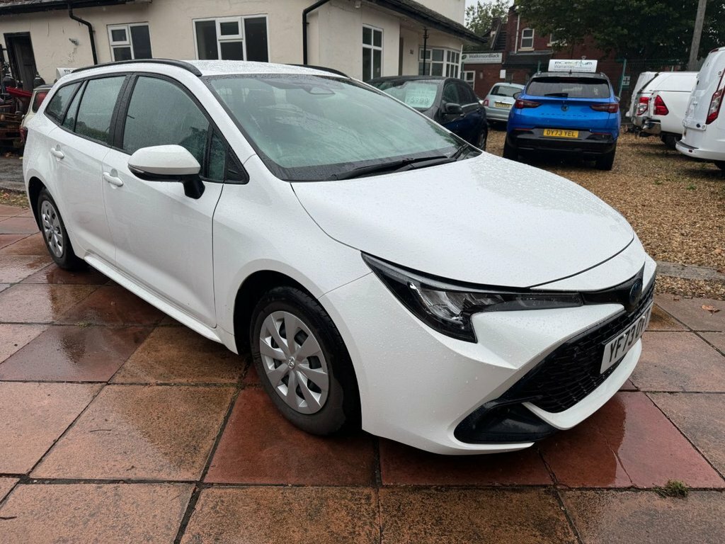 Toyota Corolla Mpv White