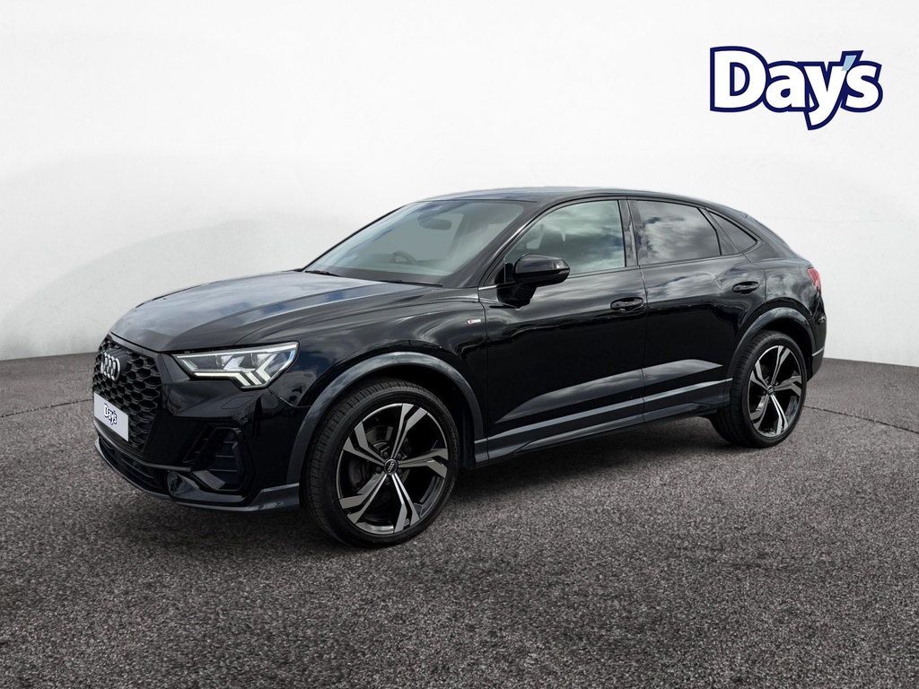 Audi Q3 2.0 Tdi 35 Edition 1 Sportback S Tronic Black #4