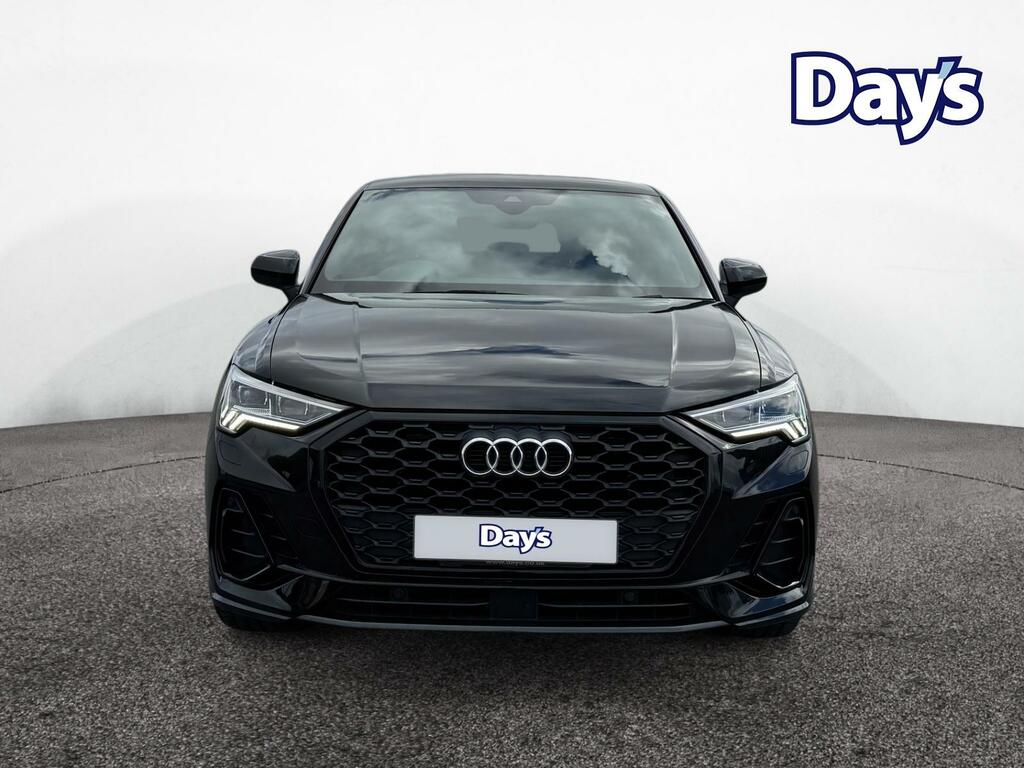 Audi Q3 2.0 Tdi 35 Edition 1 Sportback S Tronic Black #3