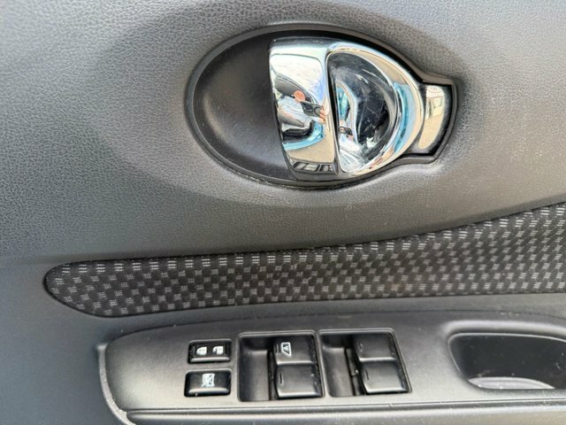 Nissan Note Hatchback Silver #8