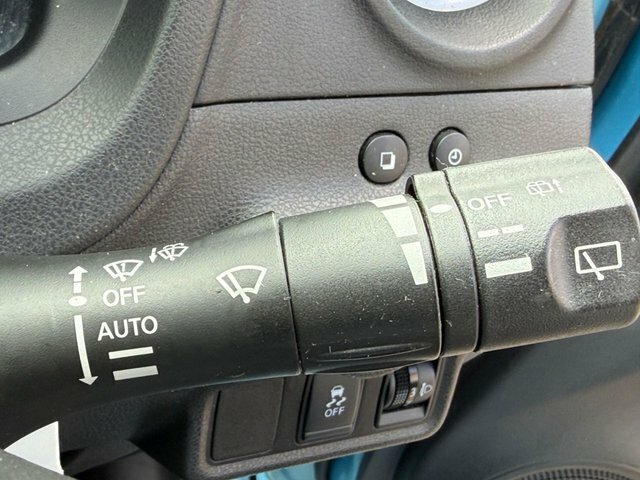 Nissan Note Hatchback Silver #9
