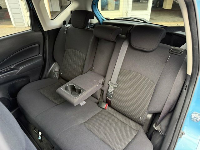 Nissan Note Hatchback Silver #28