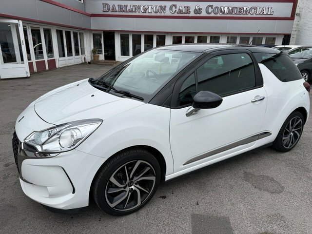 DS DS 3 1.2 Puretech Connected Chic Hatchback M White