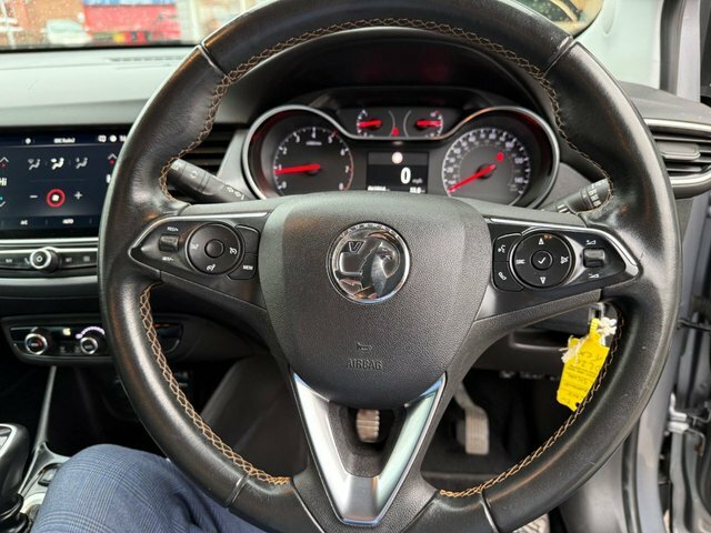 Vauxhall Crossland X Suv Grey #11