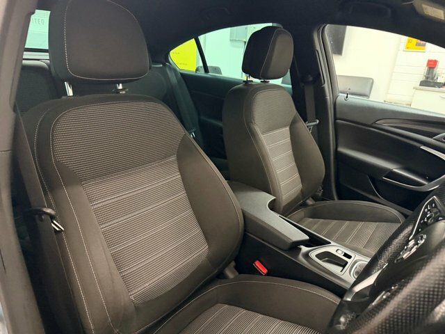 Vauxhall Insignia Tech Line Nav Silver #32