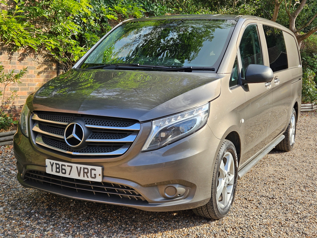 Mercedes-Benz Vito Panel Van Silver #20