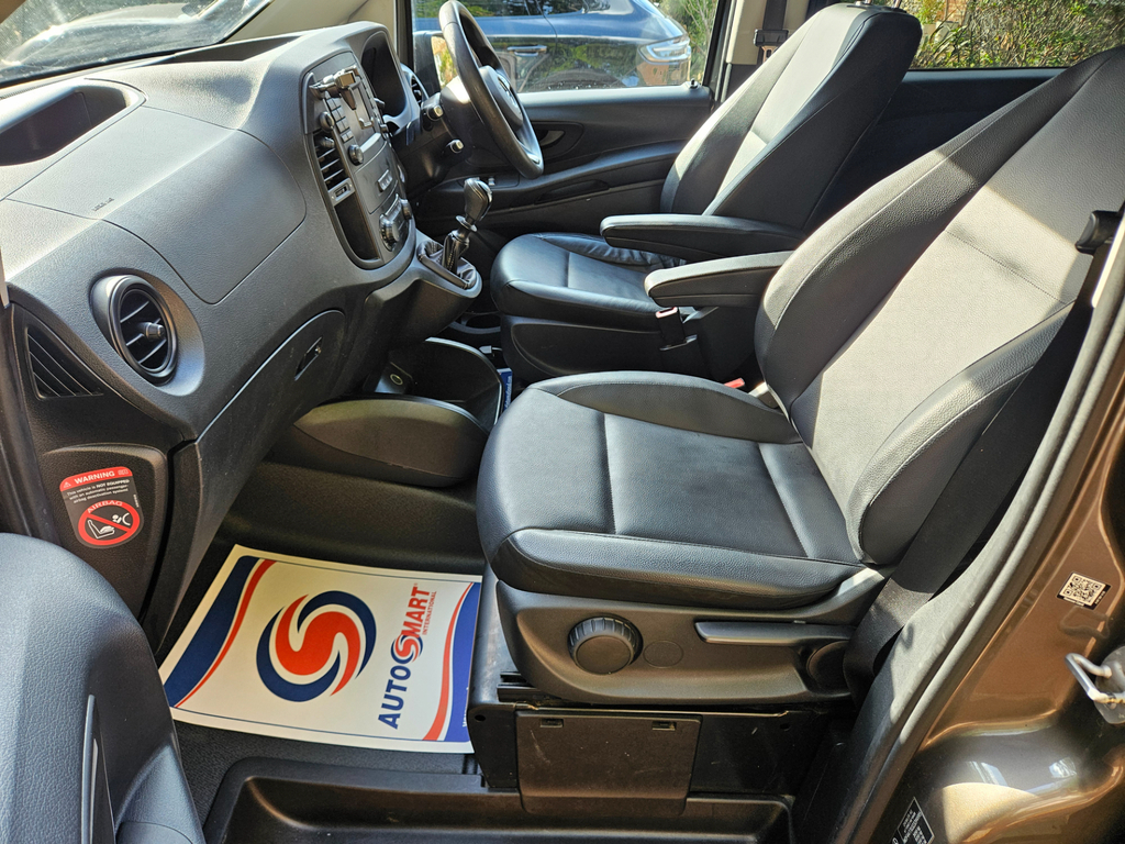 Mercedes-Benz Vito Panel Van Silver #17