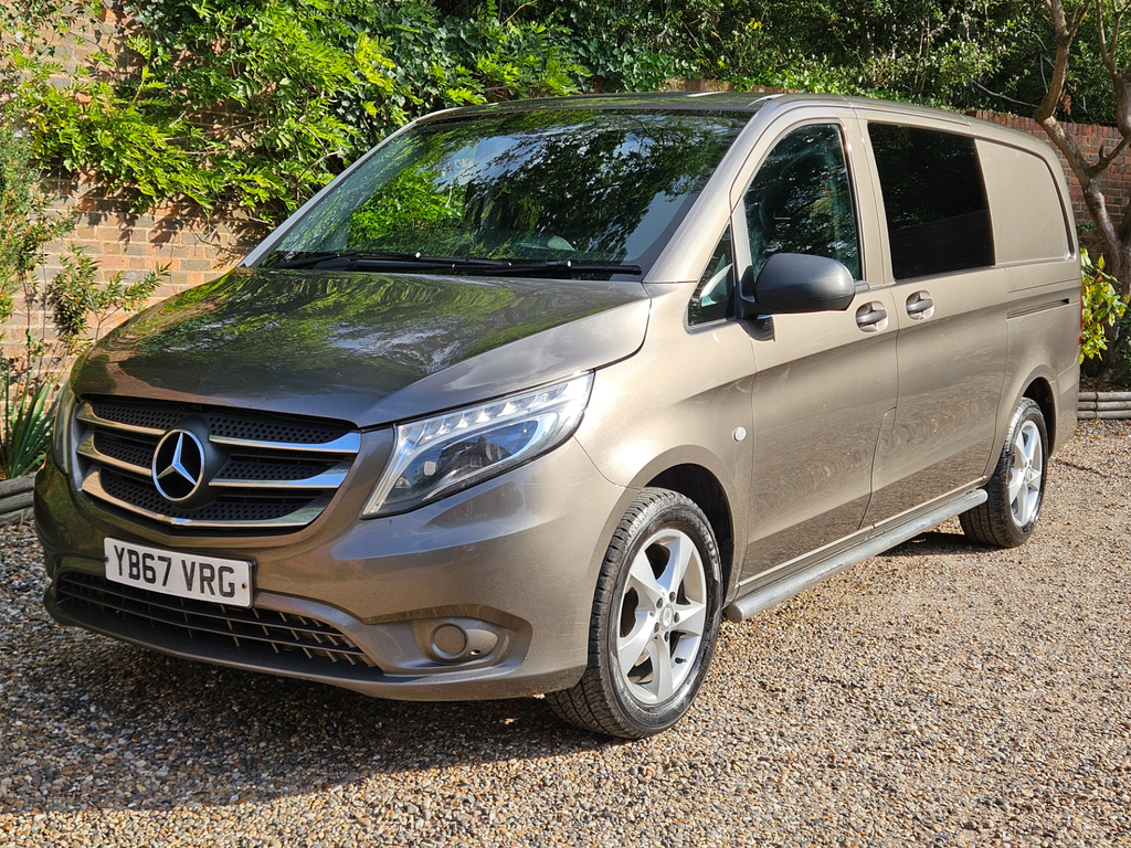 Mercedes-Benz Vito Panel Van Silver #21