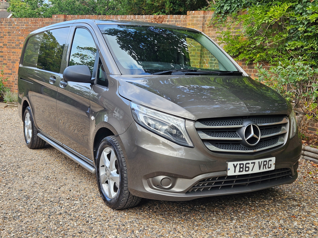Mercedes-Benz Vito Panel Van Silver #8