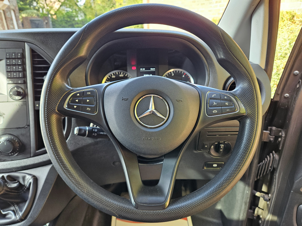 Mercedes-Benz Vito Panel Van Silver #24