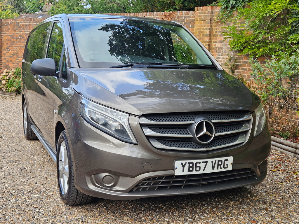Mercedes-Benz Vito Panel Van Silver #7