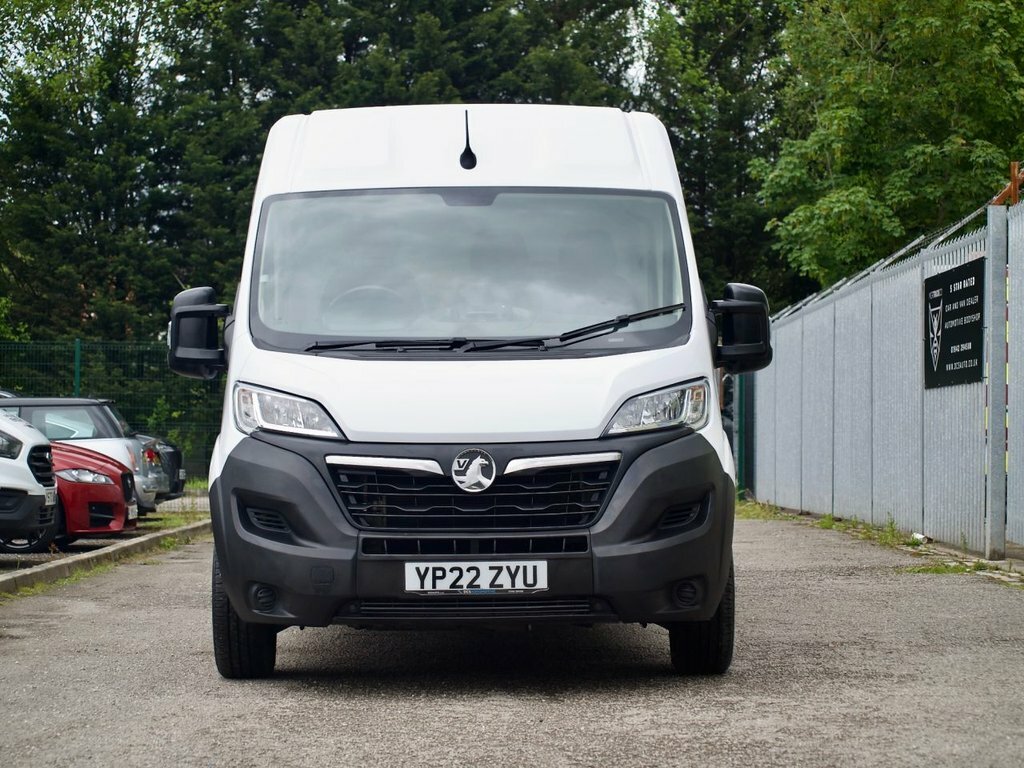 Vauxhall Movano 2.2L Dynamic YP22ZYU White #6