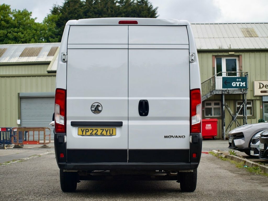 Vauxhall Movano 2.2L Dynamic YP22ZYU White #3