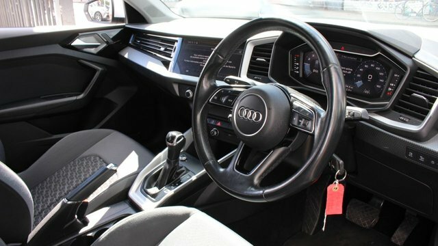 Audi A1 Tfsi 25 Sport Sportback FD23ZRP White #6