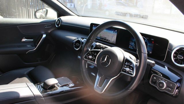 Mercedes-Benz A Class A180 Sport Executive Hatchback White #2