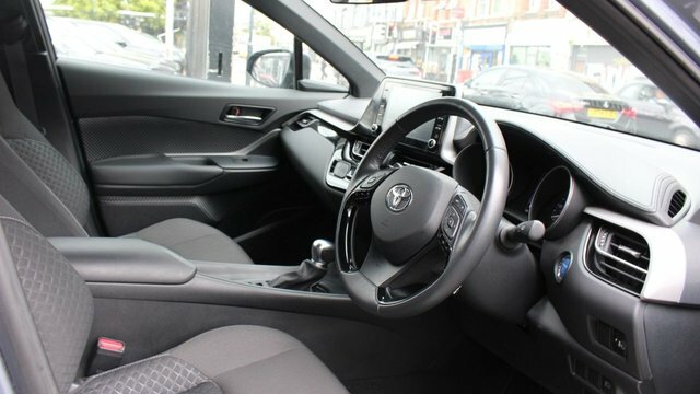 Toyota C-Hr Vvt-h Gpf Icon Suv SY23WXC Grey #2