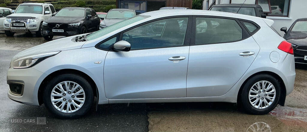 Kia Ceed 1.6 Crdi Isg 1 MF18FZV Silver #2