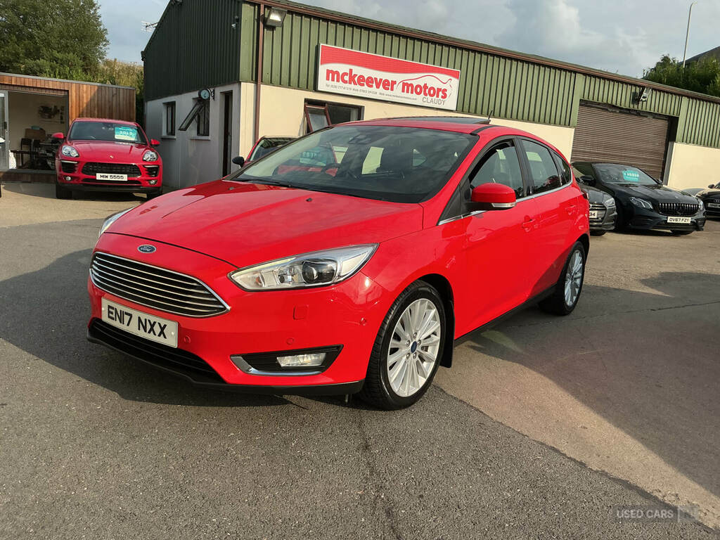Ford Focus 1.5 Tdci 120 Titanium X Red