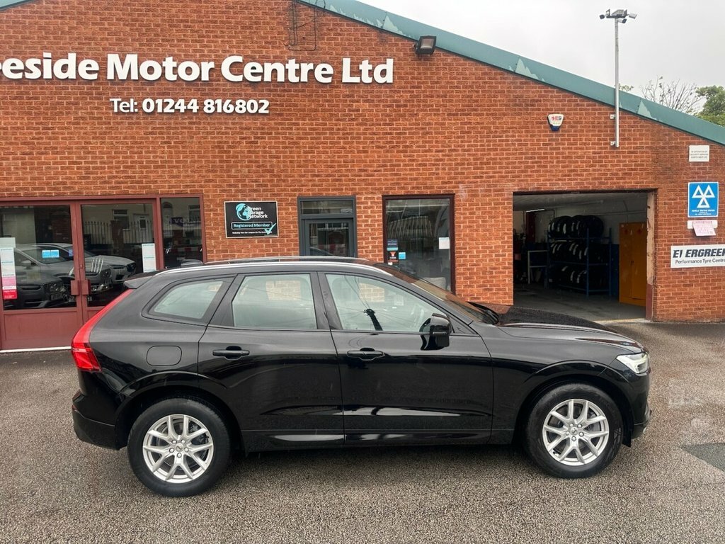 Volvo XC60 2L Momentum Black #3