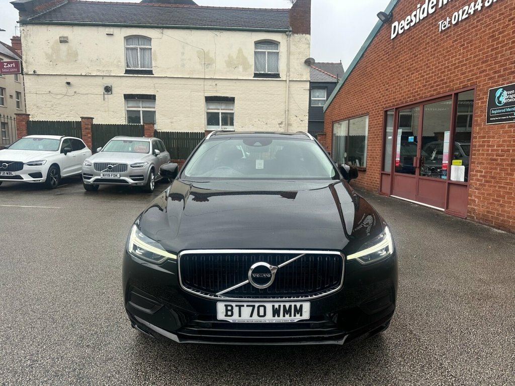 Volvo XC60 2L Momentum BT70WMM Black #4