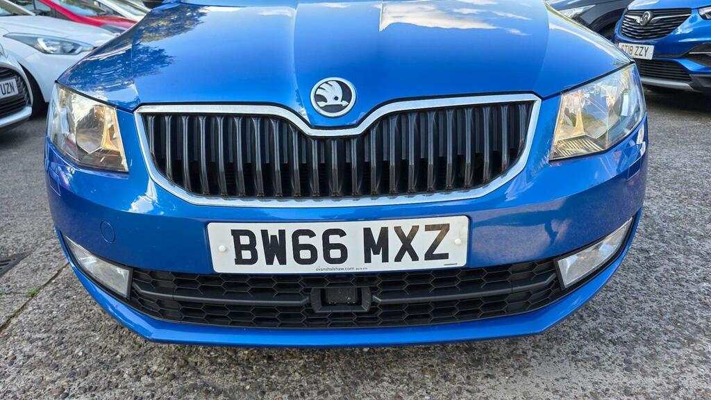 Skoda Octavia 2.0 Tdi Se L Euro 6 Ss BW66MXZ Blue #6