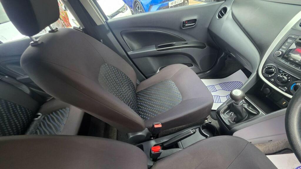 Suzuki Celerio 1.0 Sz2 White #26