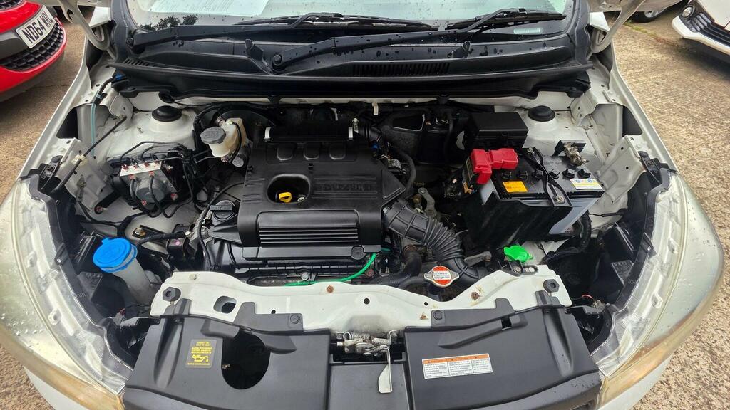 Suzuki Celerio 1.0 Sz2 White #34