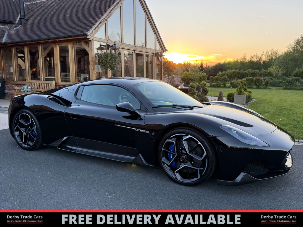 Maserati MC20 Semi-auto