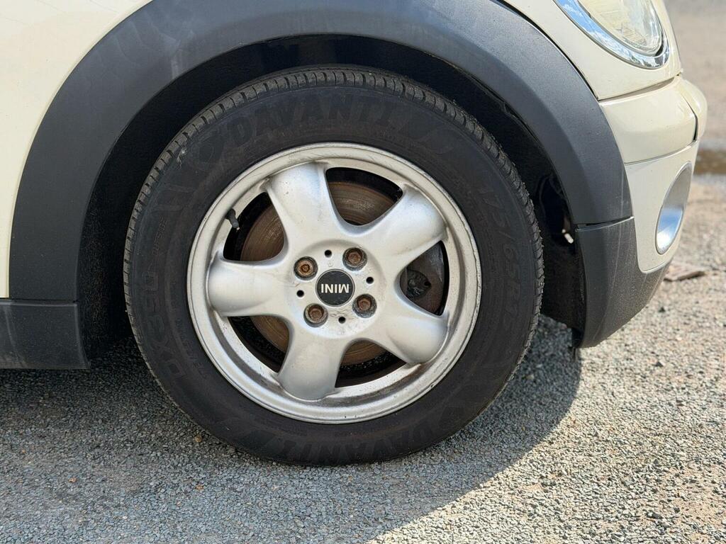 Mini Hatch One 1.6I  #14